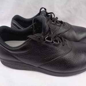 SAS Black Oxfords Shoes Leather Tripad Comfort